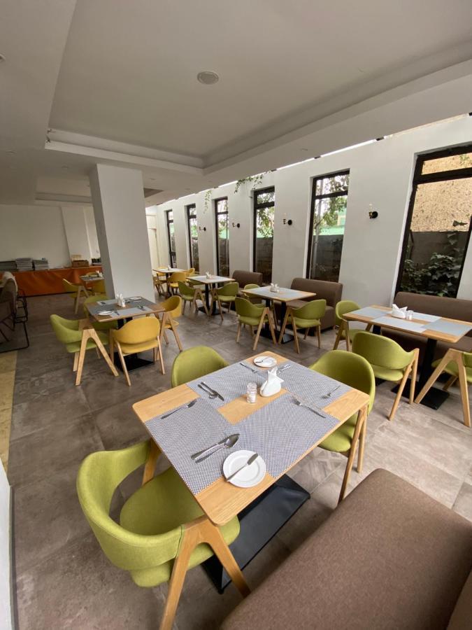 Cot Hotel Addis Abeba Exterior foto