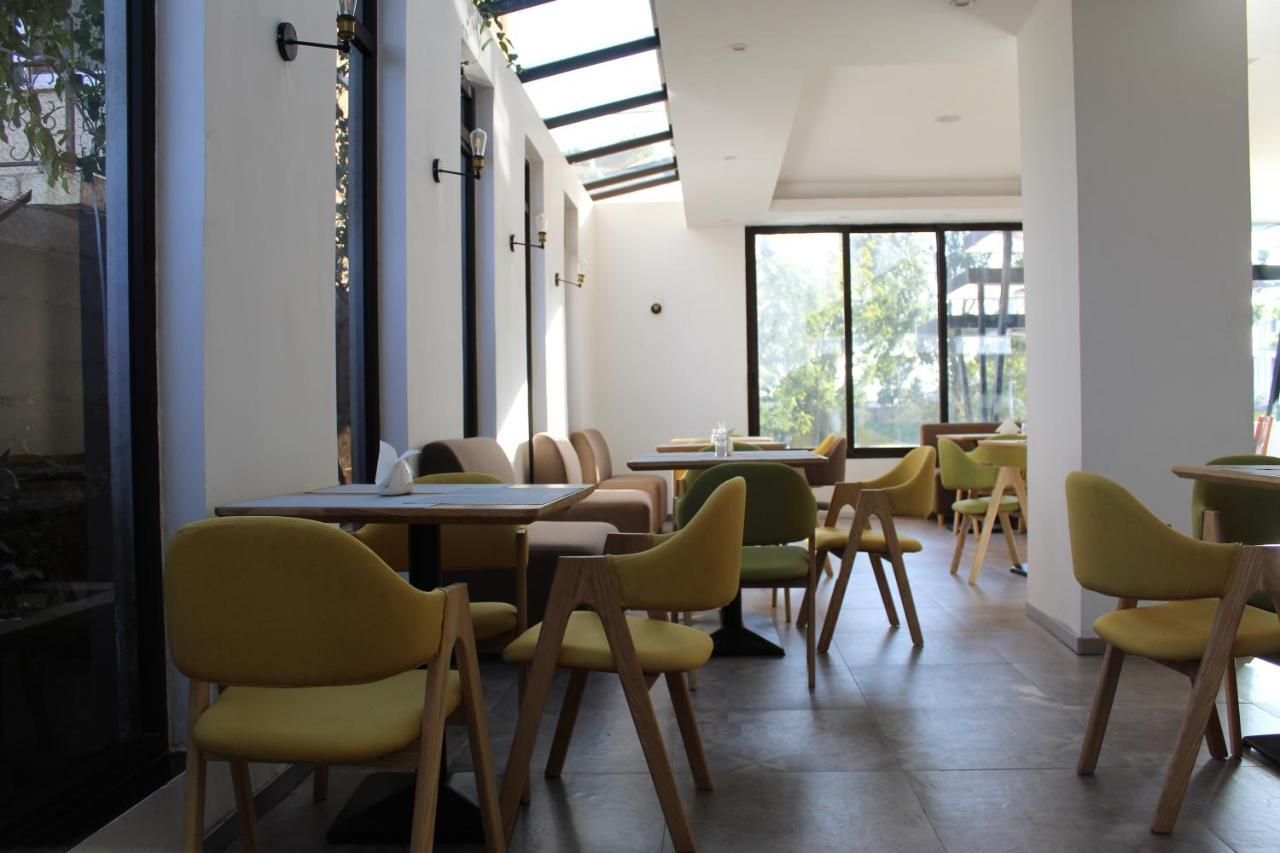 Cot Hotel Addis Abeba Exterior foto